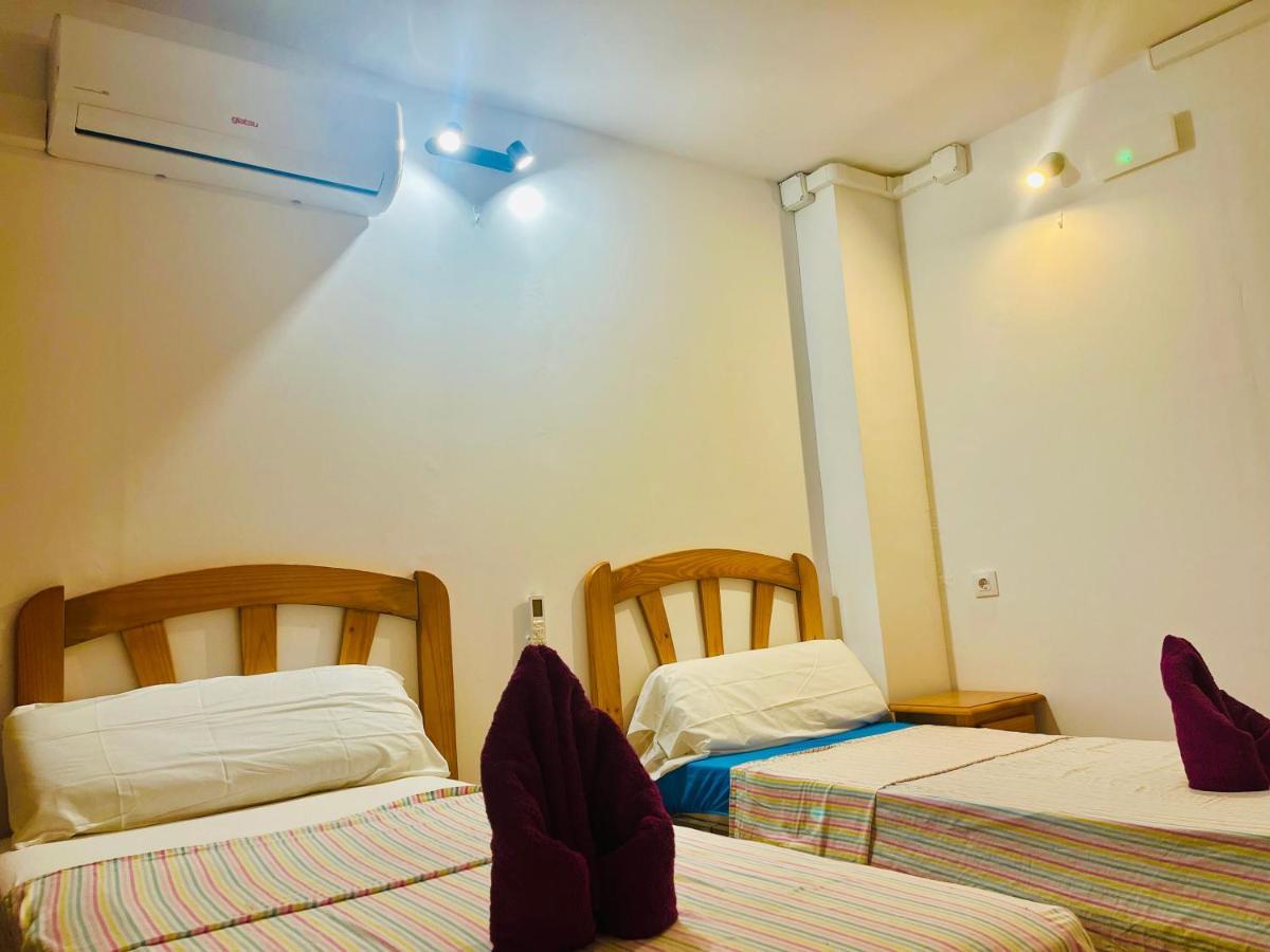 Hotel Art House Alicante Exterior foto